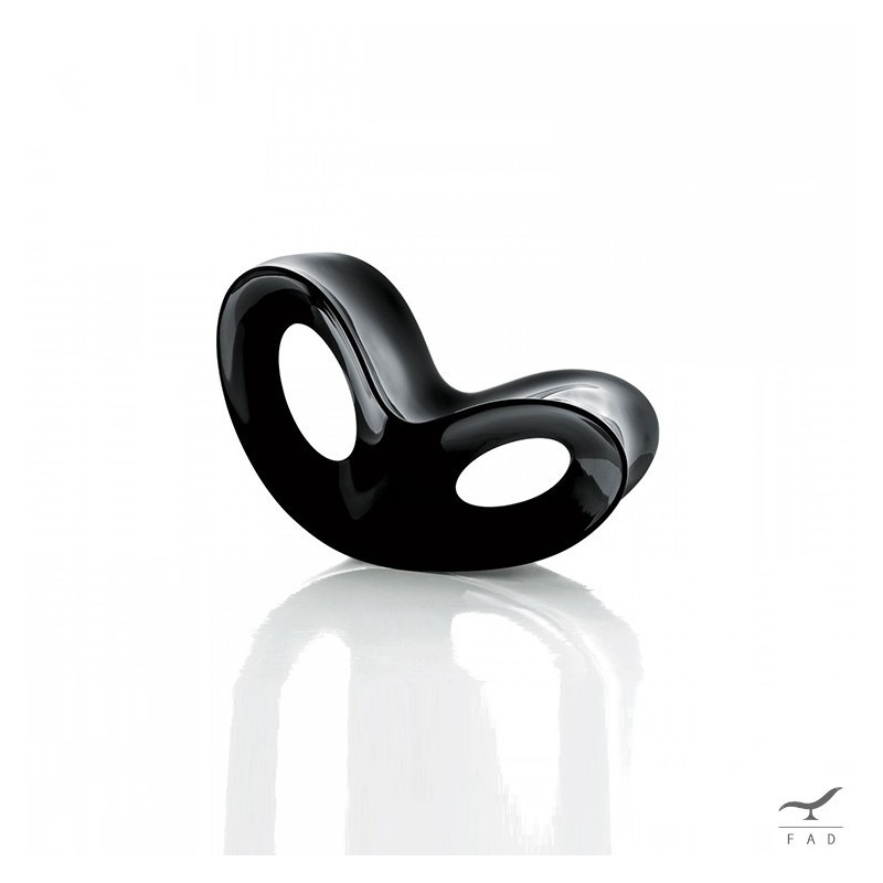 Sedia Voido: design all'avanguardia di Ron Arad - Completo ed elegante