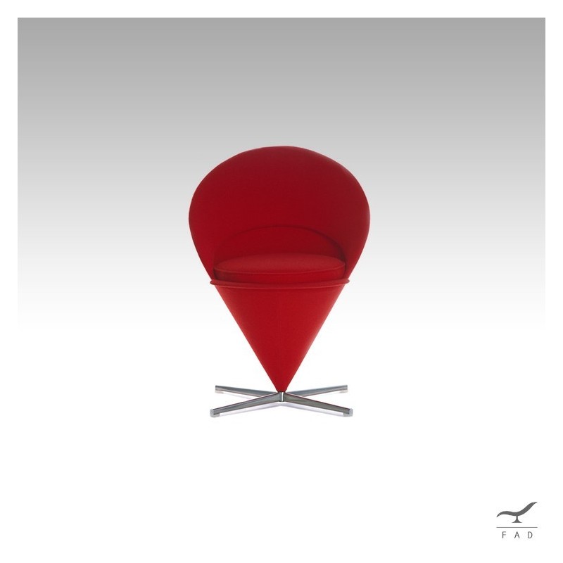 Poltrona design ispirata alla Cone Chair - Comodità e stile per il tuo ambiente