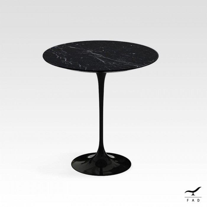 Tulip side table modello
