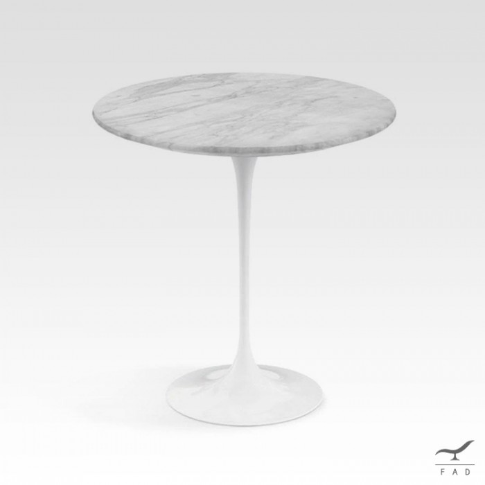 Tulip side table modello