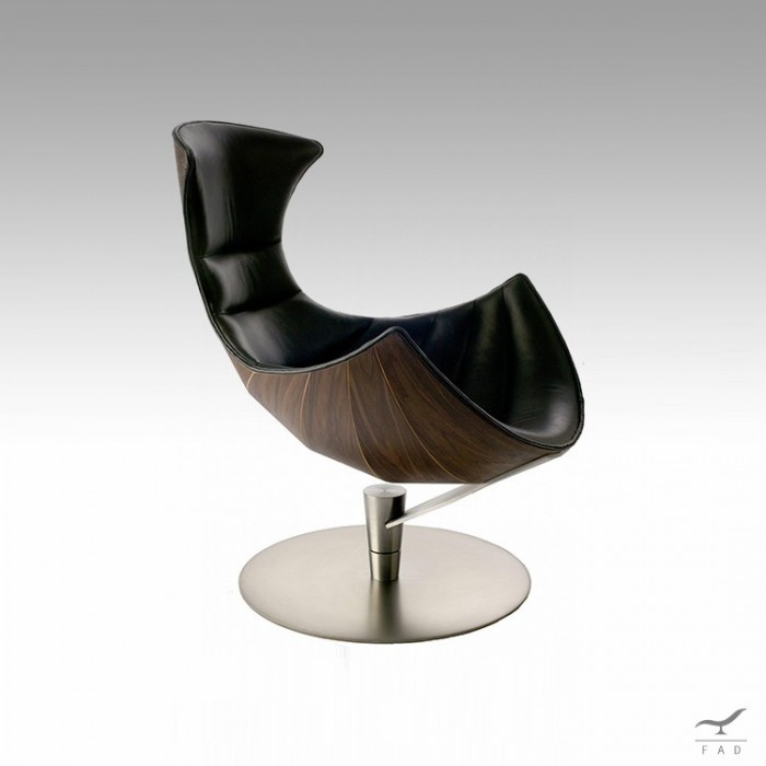 Inspired by Sort Lobster Armchair model