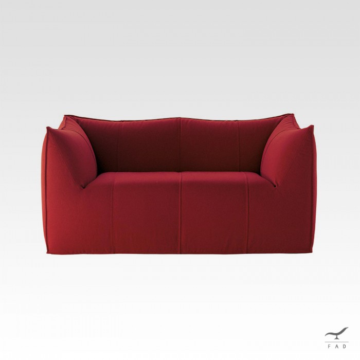 Sofa inspired by Bambola model