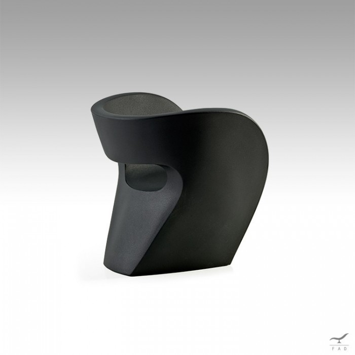 LITTLE SIMON Armchair | Modern Curved Polyethylene Chair | FADesign