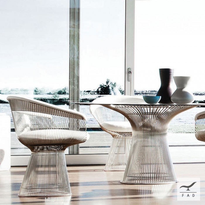 The PALTER chair is a true icon of modernist furniture, merging architectural finesse with refined comfort.