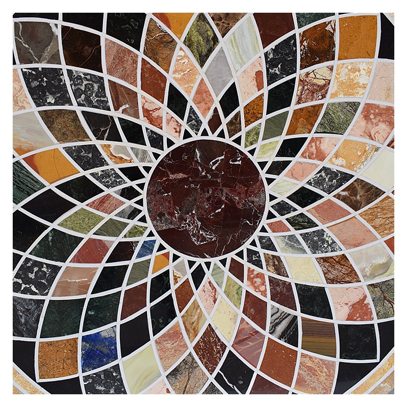 Tavolino in marmo con giochi di luce e colori unici