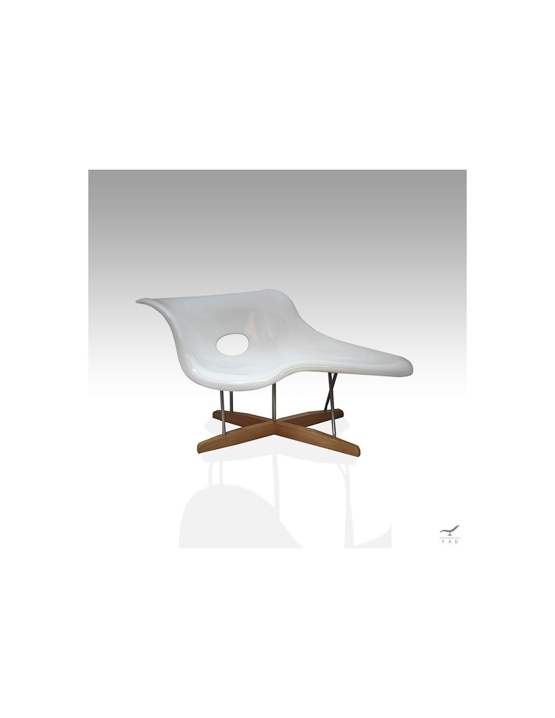 La chaise replica hotsell