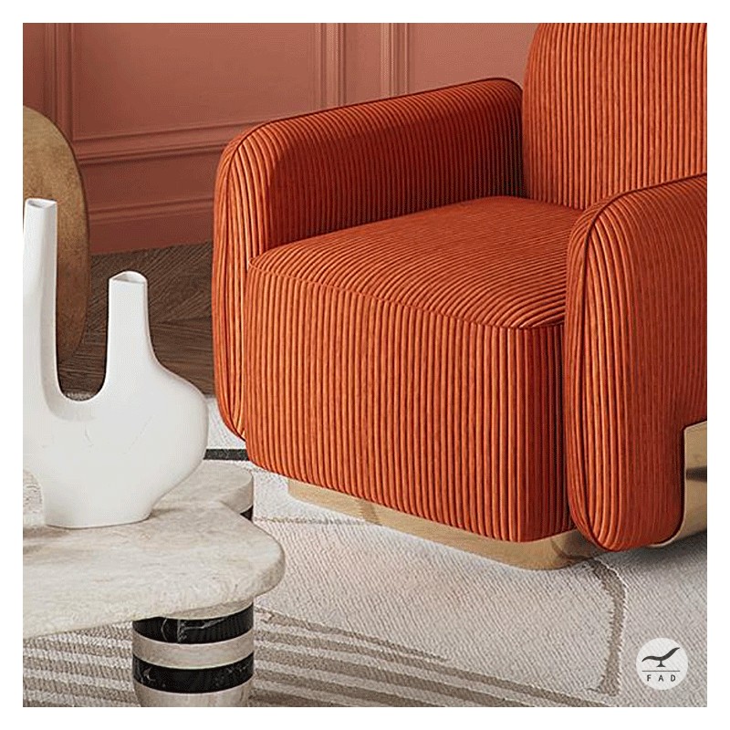 Poltrona Gerald in ottone quadrata | Seduta raffinata ed elegante