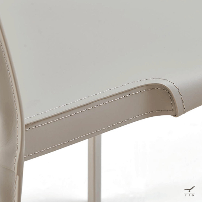 chair SKYLER