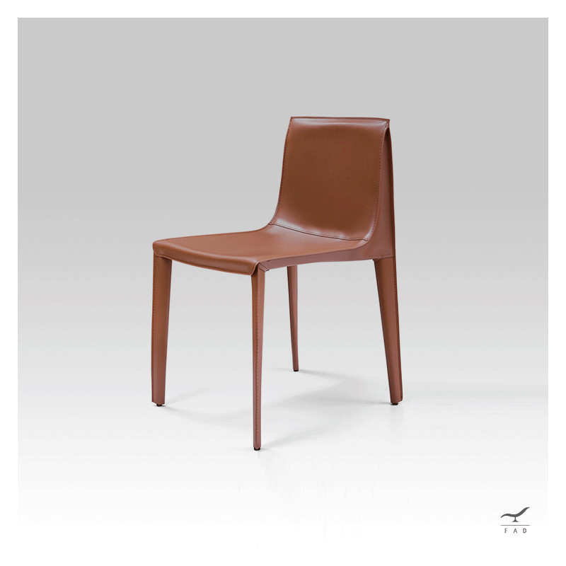 DAKOTA Chair – Modern Designer Chair with Bold Silhouette | FADESIGN