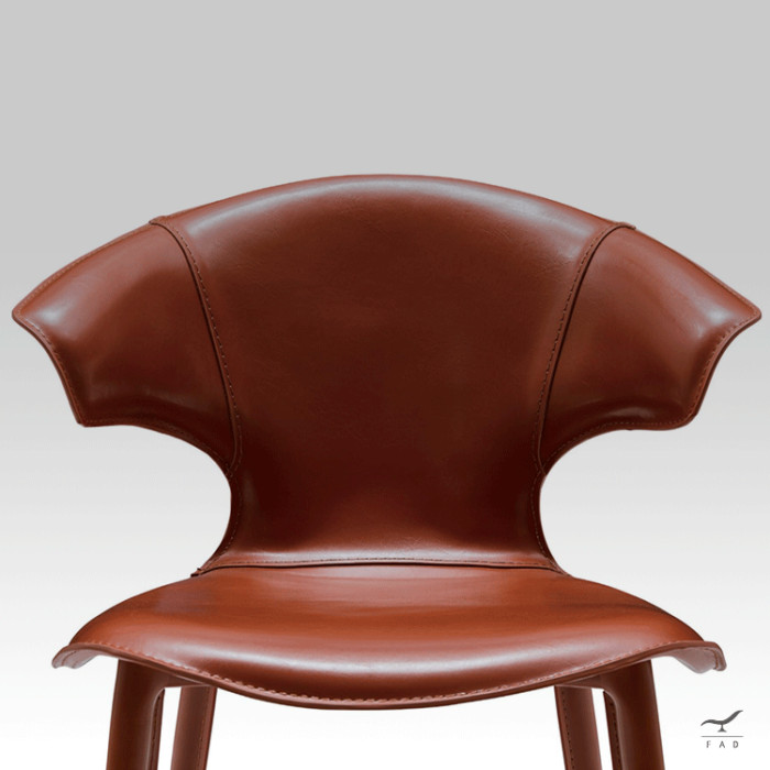 FINLEY Chair – Designer Chair with Sculpted Backrest | FADESIGN