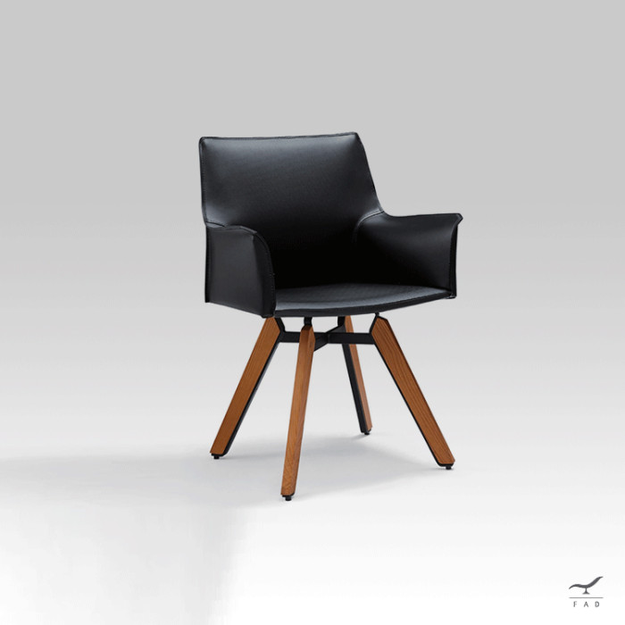RILEY chair