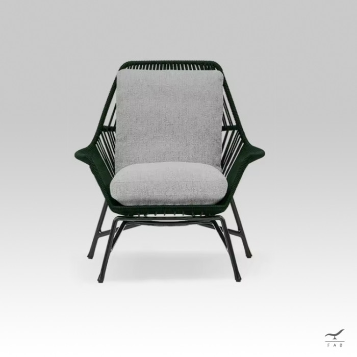 Set poltrona e poggiapiedi DOMINO per outdoor di lusso - Design moderno per esterni eleganti