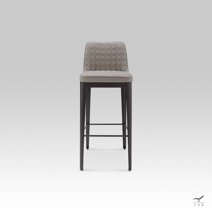 FERDI stool