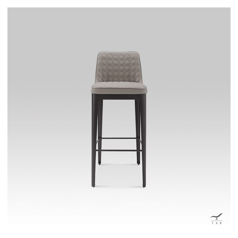 FERDI stool