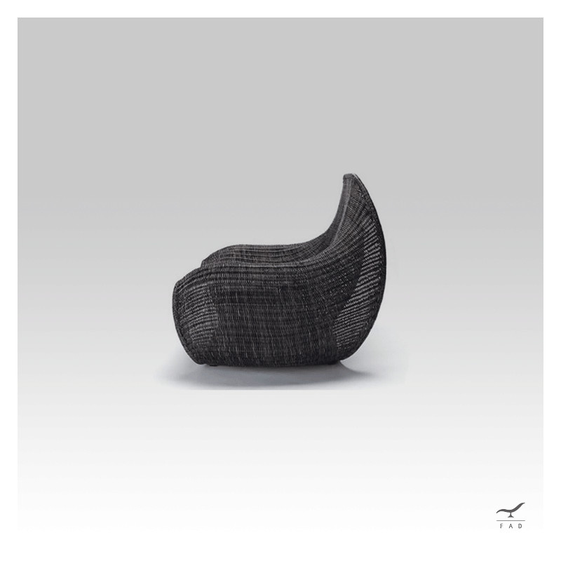 SHOW egg-shaped rattan outdoor chair for luxury villas and hotels