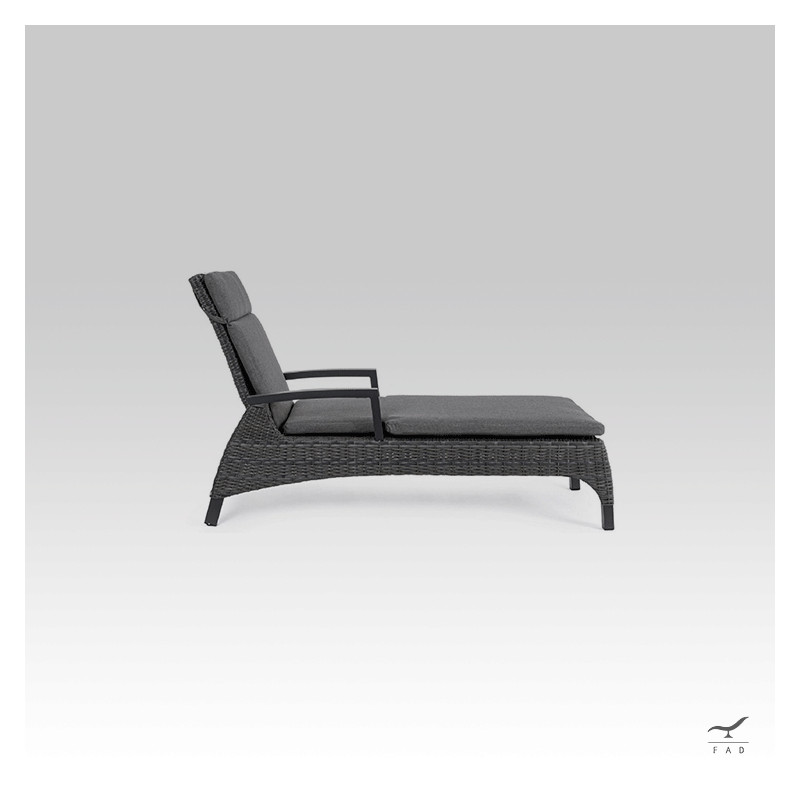 COSY aluminum & rattan reclinable sun lounger for luxury villas and hotels