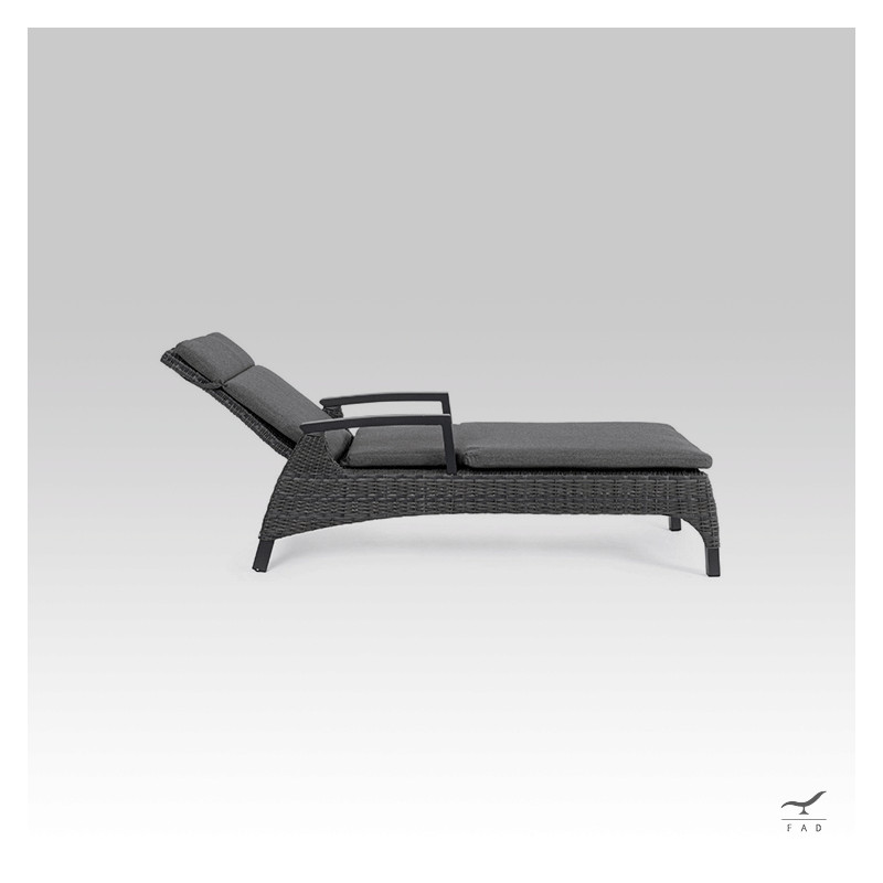 COSY aluminum & rattan reclinable sun lounger for luxury villas and hotels