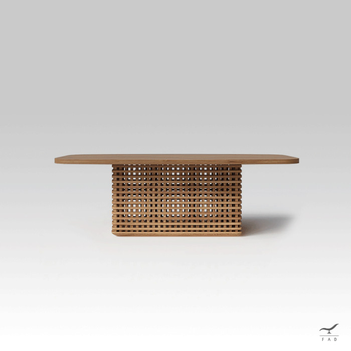 Tavolo LELLY in Teak - Design Elegante e Minimalista per Esterni di Lusso