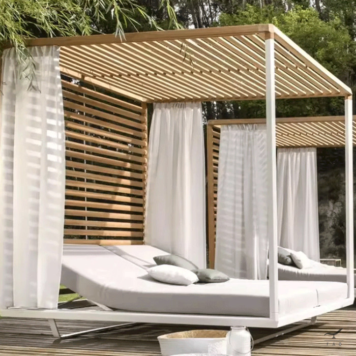 Luxurious RICH Sunbed for Elite Outdoor Relaxation | Customizable Luxury Furniture