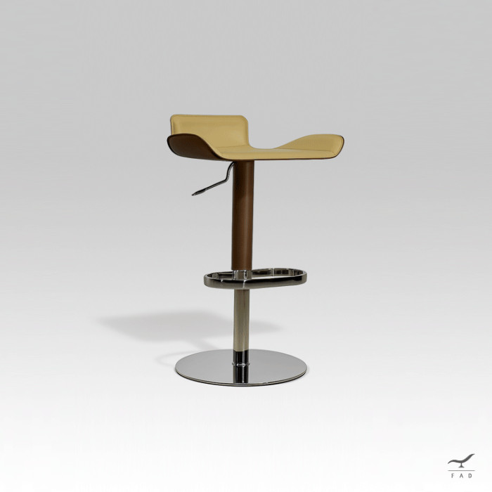 The LUXOR Bar Stool is the perfect fusion of refined Italian design and practical functionality