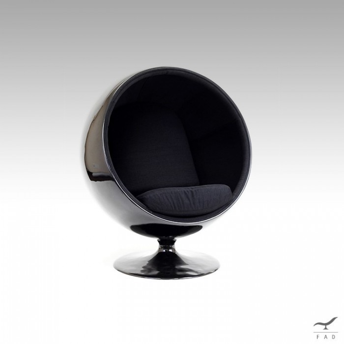 Ispirato al modello Ball chair