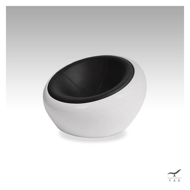 Sedia Pod ispirata a Eero Aarnio - Design moderno in fibra di vetro