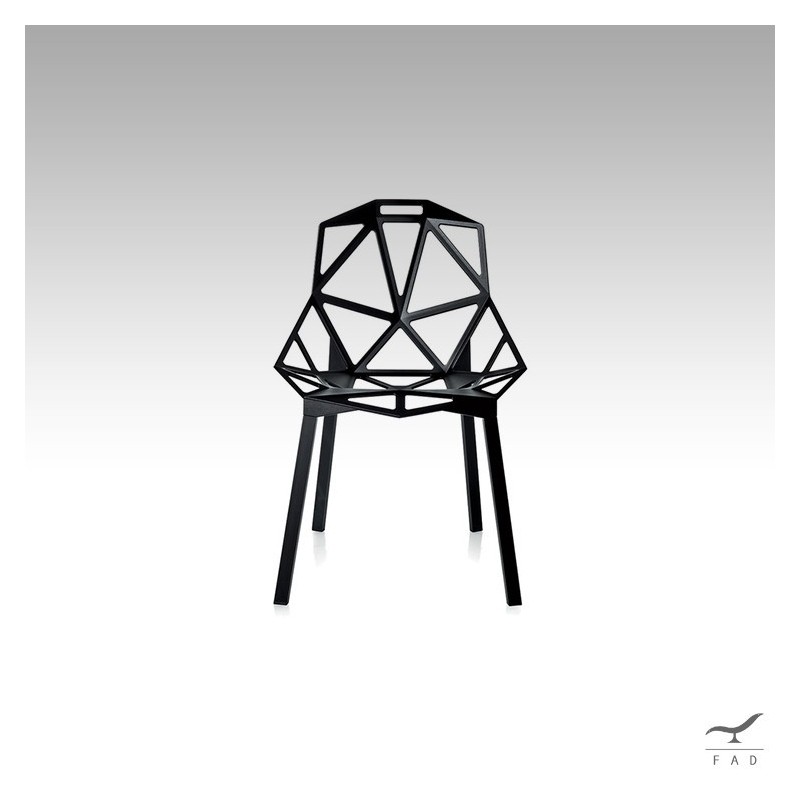 Sedia ispirata a Chair One - Leggerezza e dinamicità