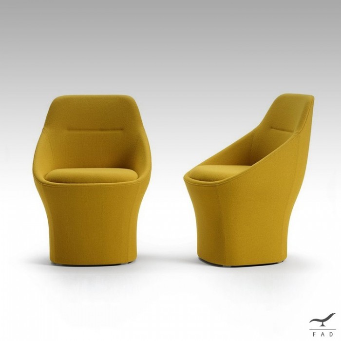 Sedia ispirata al modello Ezy Easy chair