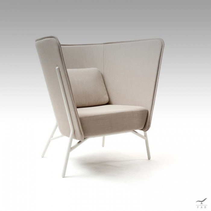 Modello ispirato all' Aura Chair M
