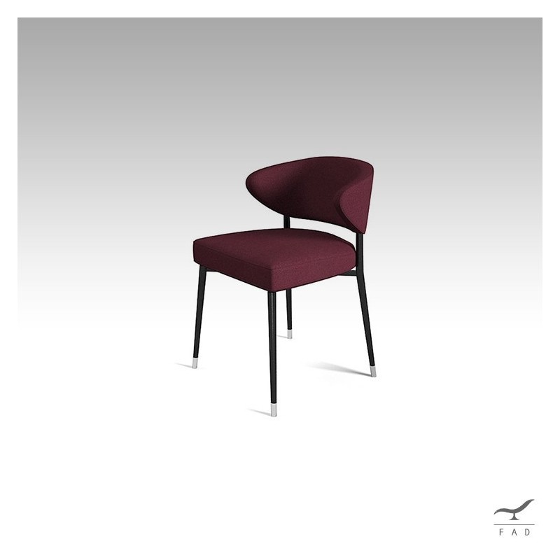 Sedia Miles: design nordico e comfort per una dining room moderna