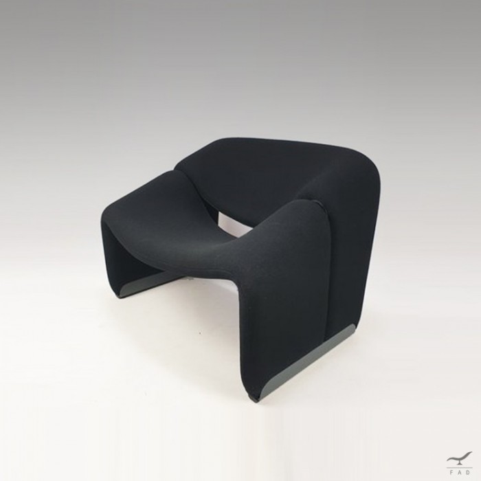 Sedia Pierre Paulin anni 80: design volumentrico ed espressionista