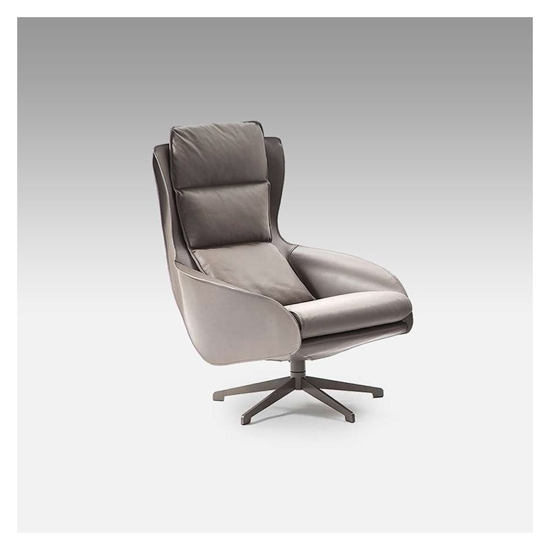 Poltrona 423 Cab Lounge in pelle e acciaio - Design unico e moderno