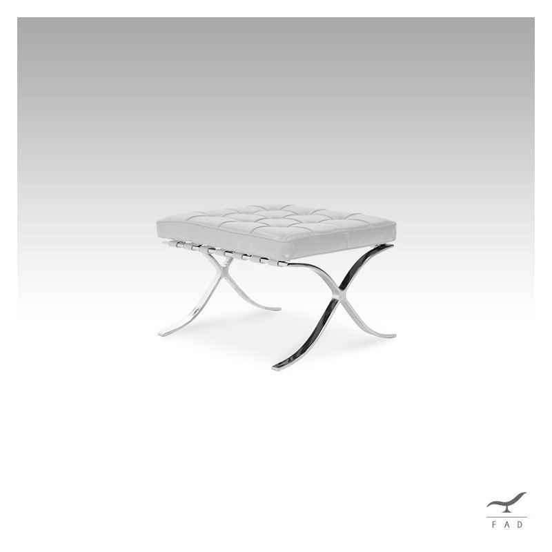 Ottomano Barcelona - Un'icona di design per il tuo arredamento